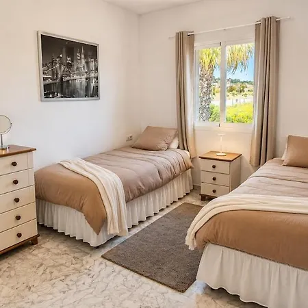 Golf, Pool, Panoramic Terrace, Mountain, Luxury * Málaga