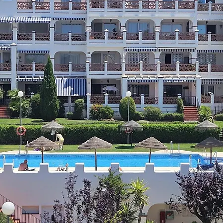 Golf, Pool, Panoramic Terrace, Mountain, Luxury Apartamento *